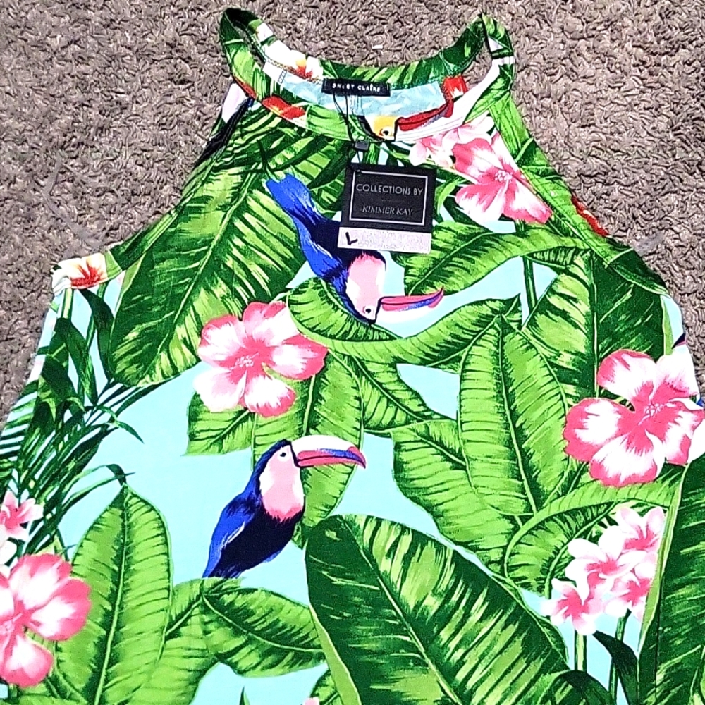 NWT multi colored ladies tank top
